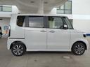 Ｎ－ＢＯＸカスタム ベースグレード　届出済未使用車　４ＷＤ　両側パワースライドドア　シートヒーター　オートブレーキホールド　電動パーキング　アダプティブクルーズコントロール　衝突軽減ブレーキ　レーンキープアシストオートマチックハイビーム（4枚目）
