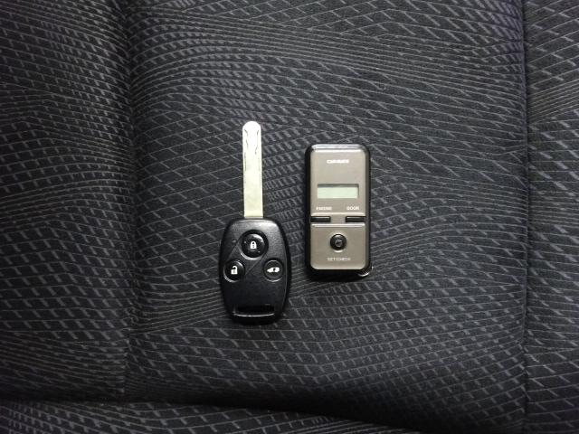 S 4WD ナビBカメラTV パワースライドドア HID(6枚目)