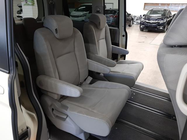 G コンフォートセレクション Bluetooth対応HDDナビゲーション 両側電動スライドドア 禁煙車 フルセグTV ETC車載器 HIDライト 社外15インチアルミホイール ドアミラーウインカー(16枚目)