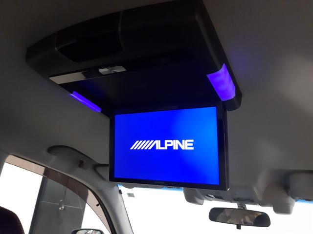 2.0GTアイサイト 4WD 禁煙車 ALPINE製フリップダウンモニター レーダークルーズコントロール ドライブレコーダー前後 アイサイトVer2 社外HDDナビ バックカメラ ETC車載器 ハーフレザーシート(3枚目)
