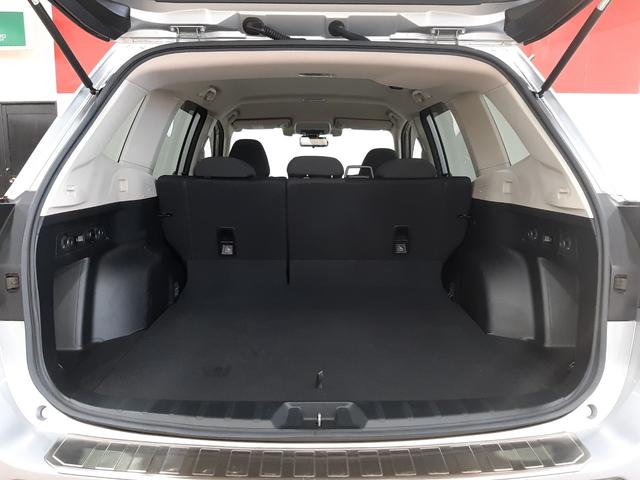 フォレスター アドバンス　４ＷＤ　禁煙車　アイサイトＶｅｒ３　レーダークルーズコントロール　視界拡張ドライブレコーダー　ブラインドスポットモニター　純正ナビ　バックカメラ　シートヒーター（15枚目）