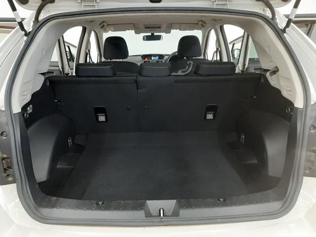 ＸＶ ２．０ｉ－Ｌ　アイサイト　４ＷＤ　１オーナー　レーダークルコン　ナビ　フルセグＴＶ　バックカメラ　電動シート　ルーフレール　オートライト　ＨＩＤ　前後フォグ　前ガラス熱線　Ｂｌｕｅｔｏｏｔｈオーディオ　ビルトインＥＴＣ車載器（14枚目）