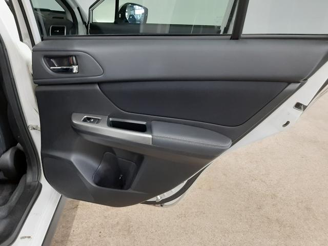 ＸＶ ２．０ｉ－Ｌ　アイサイト　４ＷＤ　１オーナー　レーダークルコン　ナビ　フルセグＴＶ　バックカメラ　電動シート　ルーフレール　オートライト　ＨＩＤ　前後フォグ　前ガラス熱線　Ｂｌｕｅｔｏｏｔｈオーディオ　ビルトインＥＴＣ車載器（34枚目）
