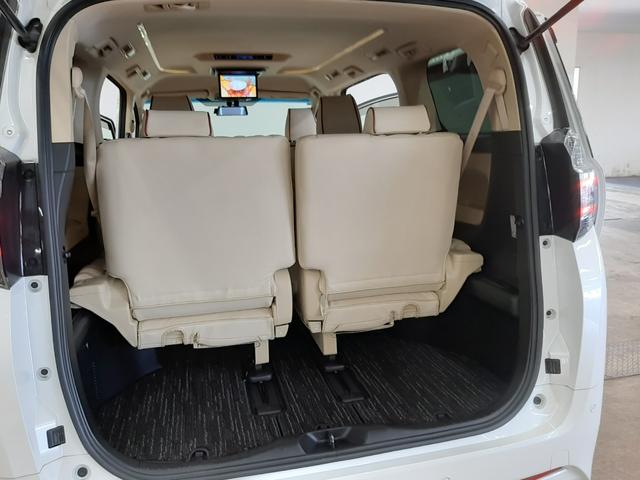 ヴェルファイアハイブリッド Ｘ　４ＷＤ　寒冷地仕様　フリップダウンモニター　レーダークルコン　前後ドラレコ　両側電動スライド　１５００Ｗ給電　８型ナビ　フルセグＴＶ　バックカメラ　衝突軽減　オートライト　ＬＥＤヘッドライト（31枚目）