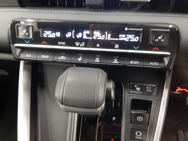 TOYOTA VOXY S-Z Best Japan Spec Recon Car for Import Malaysia