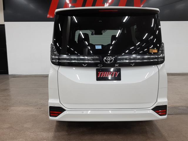 TOYOTA VOXY S-Z Best Japan Spec Recon Car for Import Malaysia