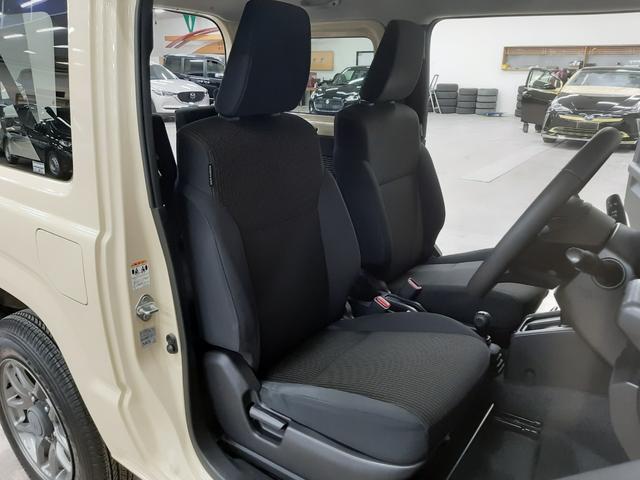 ジムニー XC 4WD 副変速機 リモコンエンスタ クルーズコントロール ナビ フルセグTV バックカメラ 衝突軽減ブレーキ シートヒーター LEDヘッドライト スマートキー Bluetoothオーディオ(28枚目)