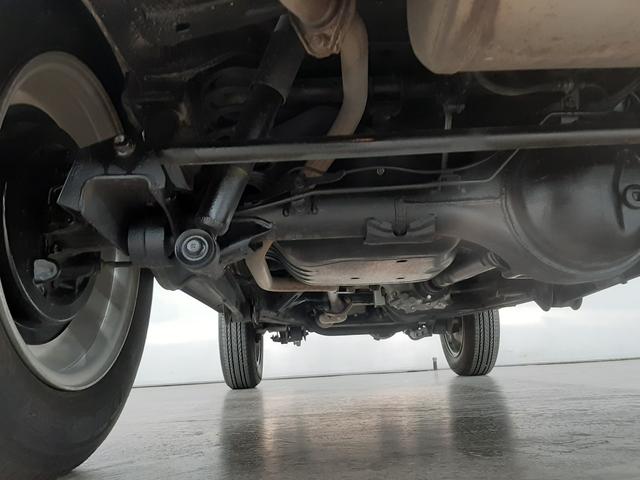 ジムニー XC 4WD 副変速機 リモコンエンスタ クルーズコントロール ナビ フルセグTV バックカメラ 衝突軽減ブレーキ シートヒーター LEDヘッドライト スマートキー Bluetoothオーディオ(37枚目)