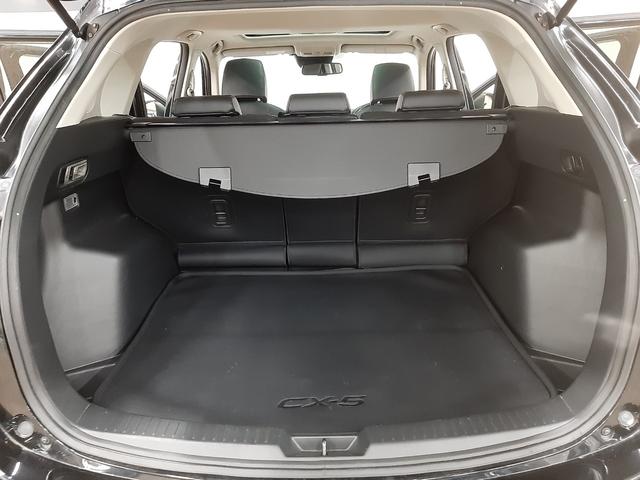 ＣＸ－５ ＸＤ　Ｌパッケージ　４ＷＤ　サンルーフ　黒革電動シート　クルーズコントロール　ナビ　フルセグＴＶ　バックカメラ　シートヒーター　前横カメラ　スマートキー　ＲＶＭ　衝突軽減ブレーキ　Ｂｌｕｅｔｏｏｔｈ　オートライト（14枚目）