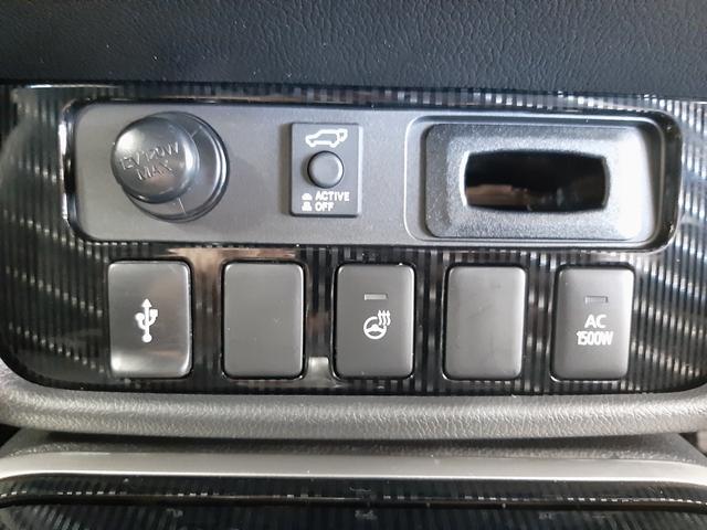 MITSUBISHI OUTLANDER PHEV G PREMIUM PACKAGE