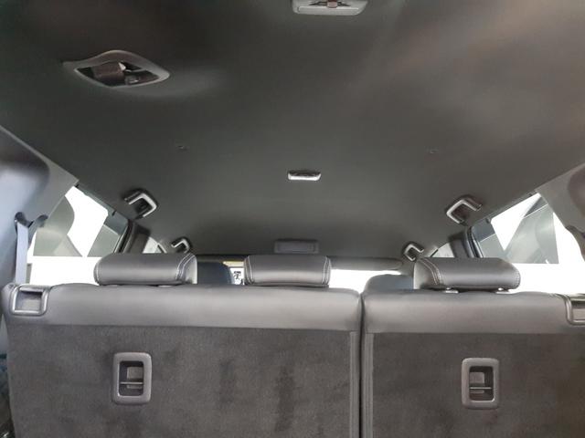 MITSUBISHI OUTLANDER PHEV G PREMIUM PACKAGE