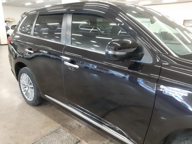 MITSUBISHI OUTLANDER PHEV G PREMIUM PACKAGE