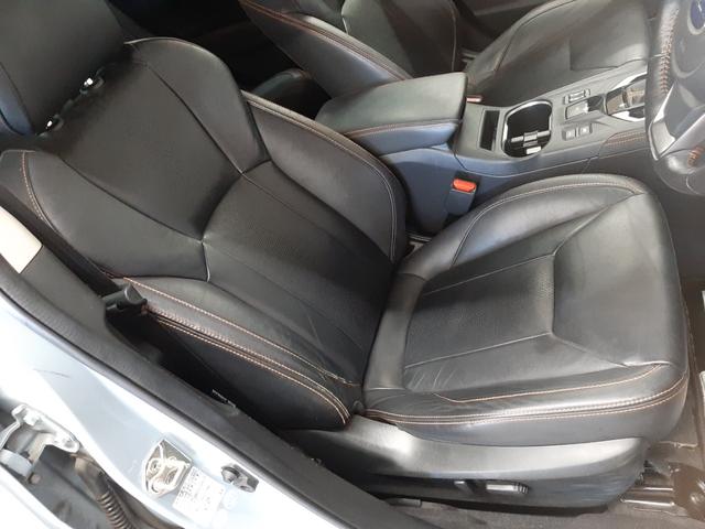 ＸＶ ２．０ｉ－Ｓ　アイサイト　ブラックレザーセレクション　４ＷＤ　禁煙車　特別仕様車　アイサイトｖｅｒ３　純正ＳＤナビ　バックカメラ　ＥＴＣ　レザーシート　ドラレコ　ＢＳＭ　シートヒーター　ナノイー（6枚目）