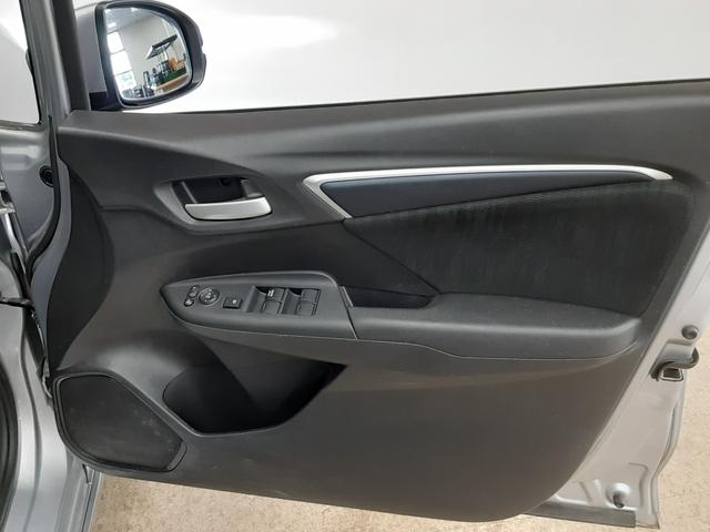 シャトル ハイブリッドX ホンダセンシング 4WD レーダークルコン リモコンエンスタ 前後ドライブレコーダー ナビ フルセグTV バックカメラ シートヒーター オートライト LEDフォグ LEDヘッドライト 前ガラス熱線 パドルシフト(41枚目)