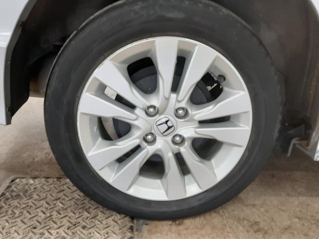 シャトル ハイブリッドX ホンダセンシング 4WD レーダークルコン リモコンエンスタ 前後ドライブレコーダー ナビ フルセグTV バックカメラ シートヒーター オートライト LEDフォグ LEDヘッドライト 前ガラス熱線 パドルシフト(46枚目)