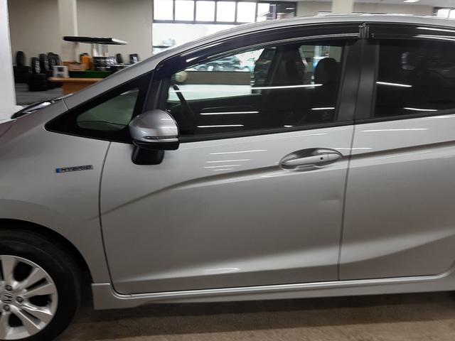 シャトル ハイブリッドX ホンダセンシング 4WD レーダークルコン リモコンエンスタ 前後ドライブレコーダー ナビ フルセグTV バックカメラ シートヒーター オートライト LEDフォグ LEDヘッドライト 前ガラス熱線 パドルシフト(58枚目)