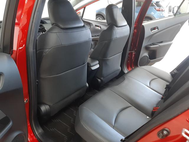 プリウス Sツーリングセレクション 4WD 寒冷地仕様 社外エアロ リモコンエンジンスターター 黒革シート シートヒーター ナビ フルセグTV バックカメラ ドライブレコーダー 前ガラス熱線 LEDヘッドライト LEDフォグ(32枚目)