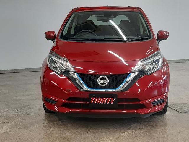 ノート ｅ－パワー　Ｘ　ＦＯＵＲ　４ＷＤ　純正ナビ　フルセグＴＶ　全周囲カメラ　ドライブレコーダー　クリアランスソナー　衝突軽減ブレーキ　スマートキー　ＬＥＤヘッドライト　Ｂｌｕｅｔｏｏｔｈオーディオ　ＥＴＣ２．０（15枚目）