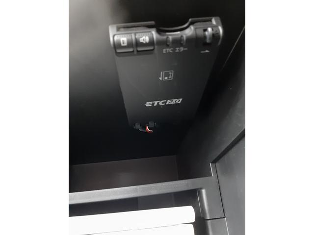 ノート ｅ－パワー　Ｘ　ＦＯＵＲ　４ＷＤ　純正ナビ　フルセグＴＶ　全周囲カメラ　ドライブレコーダー　クリアランスソナー　衝突軽減ブレーキ　スマートキー　ＬＥＤヘッドライト　Ｂｌｕｅｔｏｏｔｈオーディオ　ＥＴＣ２．０（25枚目）