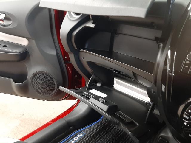 ノート ｅ－パワー　Ｘ　ＦＯＵＲ　４ＷＤ　純正ナビ　フルセグＴＶ　全周囲カメラ　ドライブレコーダー　クリアランスソナー　衝突軽減ブレーキ　スマートキー　ＬＥＤヘッドライト　Ｂｌｕｅｔｏｏｔｈオーディオ　ＥＴＣ２．０（26枚目）