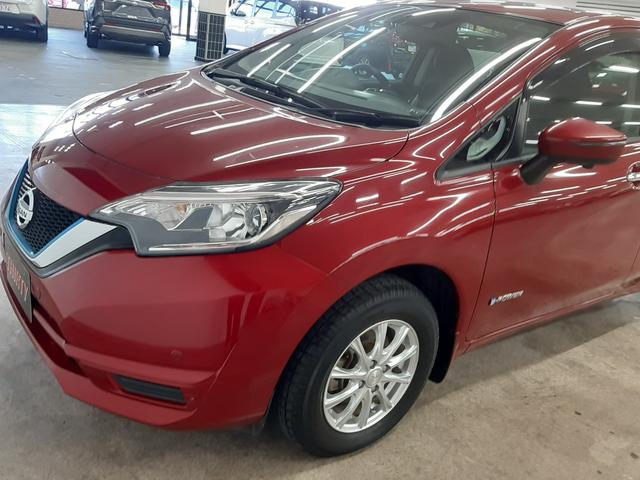 ノート ｅ－パワー　Ｘ　ＦＯＵＲ　４ＷＤ　純正ナビ　フルセグＴＶ　全周囲カメラ　ドライブレコーダー　クリアランスソナー　衝突軽減ブレーキ　スマートキー　ＬＥＤヘッドライト　Ｂｌｕｅｔｏｏｔｈオーディオ　ＥＴＣ２．０（52枚目）