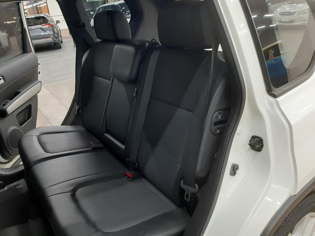 エクストレイル 20Xtt 4WD ナビTV 一部マット塗装 クルーズコントロール 前後席シートヒーター インテリジェントキー カプロンシート フォグランプ ヒルディセントコントロール(13枚目)