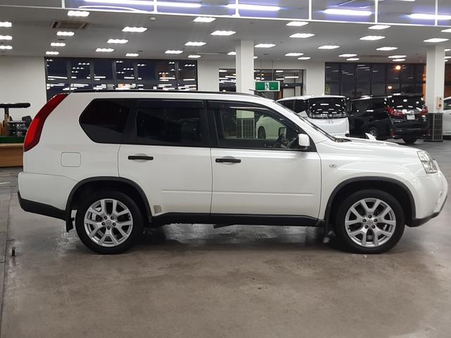 エクストレイル 20Xtt 4WD ナビTV 一部マット塗装 クルーズコントロール 前後席シートヒーター インテリジェントキー カプロンシート フォグランプ ヒルディセントコントロール(16枚目)