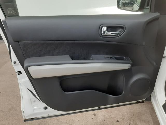 エクストレイル 20Xtt 4WD ナビTV 一部マット塗装 クルーズコントロール 前後席シートヒーター インテリジェントキー カプロンシート フォグランプ ヒルディセントコントロール(34枚目)