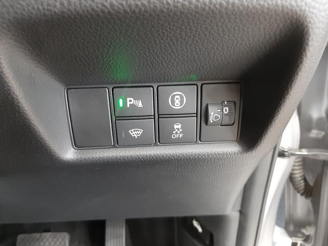 ■　装備２　■　クリアランスソナー　フロントワイパーデアイサー（前ガラス熱線）　横滑り防止装置