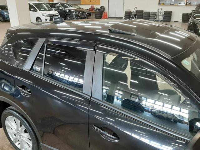 ■　装備６　■　ブラインドスポットモニター　ＡＦＳ付きＨＩＤヘッドライト　クリアランスソナー　足元イルミネーション