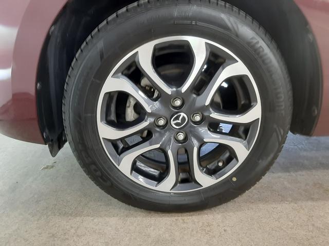 デミオ XDツーリング 4WD リモコンエンジンスターター レーダークルコン ナビTV バックカメラ シートヒーター スマートキー 衝突軽減ブレーキ ブラインドスポットモニター ヘッドアップディスプレイ 誤発進抑制(後退時)(46枚目)