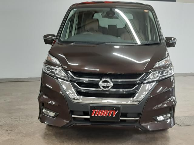 セレナ ハイウェイスター　Ｖセレクション　４ＷＤ　フリップダウンモニター　プロパイロット　シートヒーター　ドライブレコーダー　全周囲カメラ　プレミアムインテリア　両側電動スライド　ハンズフリーオートスライドドア　ブルーレイ再生（15枚目）