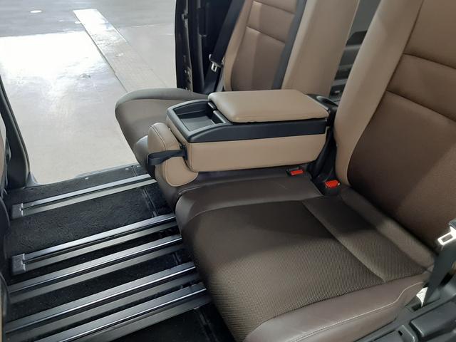 セレナ ハイウェイスター　Ｖセレクション　４ＷＤ　フリップダウンモニター　プロパイロット　シートヒーター　ドライブレコーダー　全周囲カメラ　プレミアムインテリア　両側電動スライド　ハンズフリーオートスライドドア　ブルーレイ再生（23枚目）