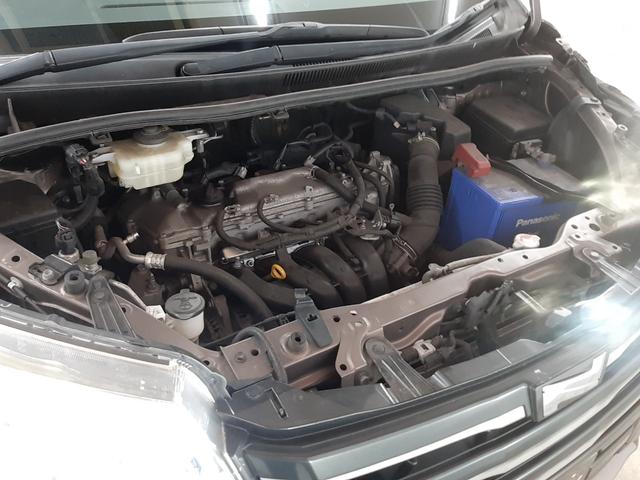 ノア Ｘ　４ＷＤ　純正ナビ　フルセグＴＶ　バックカメラ　両側電動スライド　ＬＥＤヘッドライト　オートライト　ＥＴＣ２．０車載器　Ｂｌｕｅｔｏｏｔｈオーディオ　ＳＤオーディオ　ＤＶＤ再生（19枚目）