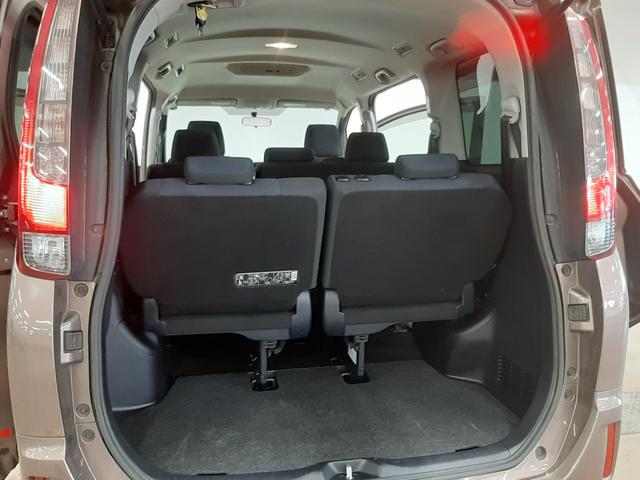 ノア Ｘ　４ＷＤ　純正ナビ　フルセグＴＶ　バックカメラ　両側電動スライド　ＬＥＤヘッドライト　オートライト　ＥＴＣ２．０車載器　Ｂｌｕｅｔｏｏｔｈオーディオ　ＳＤオーディオ　ＤＶＤ再生（23枚目）