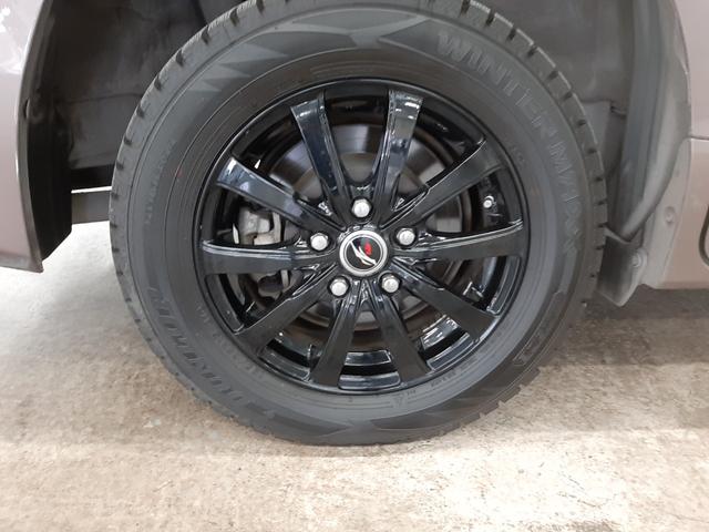 ノア Ｘ　４ＷＤ　純正ナビ　フルセグＴＶ　バックカメラ　両側電動スライド　ＬＥＤヘッドライト　オートライト　ＥＴＣ２．０車載器　Ｂｌｕｅｔｏｏｔｈオーディオ　ＳＤオーディオ　ＤＶＤ再生（45枚目）