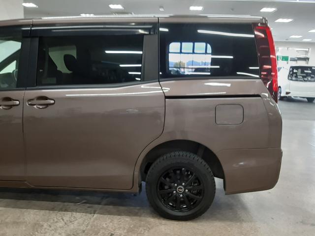 ノア Ｘ　４ＷＤ　純正ナビ　フルセグＴＶ　バックカメラ　両側電動スライド　ＬＥＤヘッドライト　オートライト　ＥＴＣ２．０車載器　Ｂｌｕｅｔｏｏｔｈオーディオ　ＳＤオーディオ　ＤＶＤ再生（57枚目）