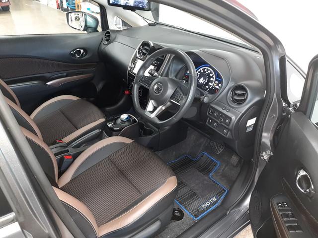 ノート e-パワー メダリスト FOUR 4WD 1オーナー リモコンエンジンスターター 全周囲カメラ ドライブレコーダー 純正ナビ フルセグTV オートライト LEDヘッドライト インテリジェントルームミラー 半革シート(11枚目)