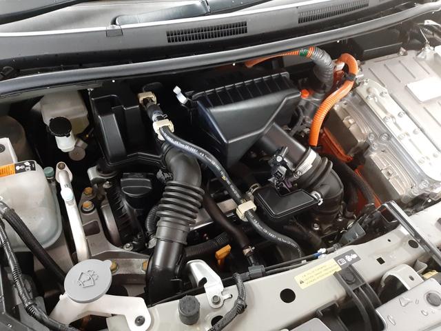 ノート e-パワー メダリスト FOUR 4WD 1オーナー リモコンエンジンスターター 全周囲カメラ ドライブレコーダー 純正ナビ フルセグTV オートライト LEDヘッドライト インテリジェントルームミラー 半革シート(24枚目)