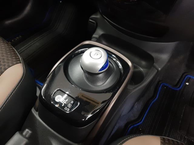 ノート e-パワー メダリスト FOUR 4WD 1オーナー リモコンエンジンスターター 全周囲カメラ ドライブレコーダー 純正ナビ フルセグTV オートライト LEDヘッドライト インテリジェントルームミラー 半革シート(50枚目)