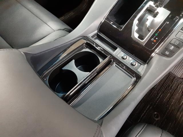 アルファード ２．５Ｓ　Ｃパッケージ　後期　モデリスタエアロ　ローダウン　フリップダウンモニター　レーダークルコン　黒革電動シート　シートベンチレーション　シートヒーター　シート位置メモリー機能　ハンドルヒーター　電動バックドア（47枚目）