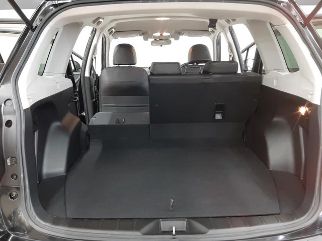 フォレスター Ｓ－リミテッド　４ＷＤ　ナビ　フルセグＴＶ　レーダークルコン　バックカメラ　シートヒーター　電動シート　ハーフレザーシート　スマートキー　オートライト　ＨＩＤ　パドルシフト　Ｂｌｕｅｔｏｏｔｈオーディオ（23枚目）