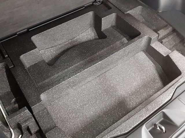 フォレスター Ｓ－リミテッド　４ＷＤ　ナビ　フルセグＴＶ　レーダークルコン　バックカメラ　シートヒーター　電動シート　ハーフレザーシート　スマートキー　オートライト　ＨＩＤ　パドルシフト　Ｂｌｕｅｔｏｏｔｈオーディオ（25枚目）