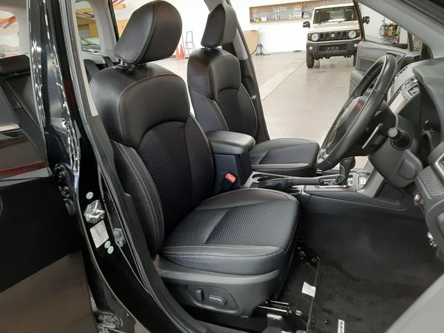 フォレスター Ｓ－リミテッド　４ＷＤ　ナビ　フルセグＴＶ　レーダークルコン　バックカメラ　シートヒーター　電動シート　ハーフレザーシート　スマートキー　オートライト　ＨＩＤ　パドルシフト　Ｂｌｕｅｔｏｏｔｈオーディオ（32枚目）