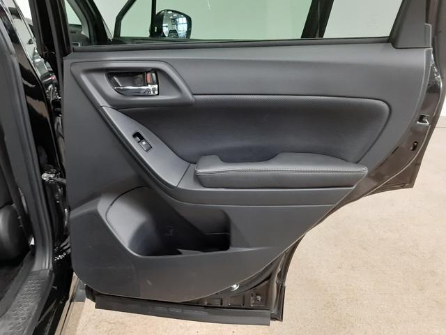 フォレスター Ｓ－リミテッド　４ＷＤ　ナビ　フルセグＴＶ　レーダークルコン　バックカメラ　シートヒーター　電動シート　ハーフレザーシート　スマートキー　オートライト　ＨＩＤ　パドルシフト　Ｂｌｕｅｔｏｏｔｈオーディオ（37枚目）