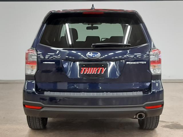 フォレスター ２．０ｉ－Ｌ　４ＷＤ　１オーナー　６速ＭＴ　クルーズコントロール　ナビ　ＴＶ　バックカメラ　電動シート　前後席シートヒーター　オートライト　ＬＥＤヘッドライト　ＬＥＤアクセサリーライナー　スマートキー　ＥＴＣ車載器（18枚目）