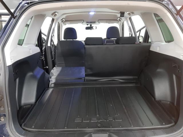 フォレスター ２．０ｉ－Ｌ　４ＷＤ　１オーナー　６速ＭＴ　クルーズコントロール　ナビ　ＴＶ　バックカメラ　電動シート　前後席シートヒーター　オートライト　ＬＥＤヘッドライト　ＬＥＤアクセサリーライナー　スマートキー　ＥＴＣ車載器（24枚目）