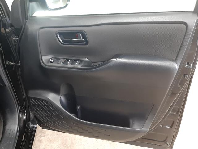 ヴォクシー Ｘ　４ＷＤ　後期型　クルーズコントロール　電動スライドドア　ナビ　バックカメラ　リヤオートエアコン　クリアランスソナー　ＬＥＤヘッドライト　衝突軽減ブレーキ　オートマチックハイビーム　Ｂｌｕｅｔｏｏｔｈ（39枚目）