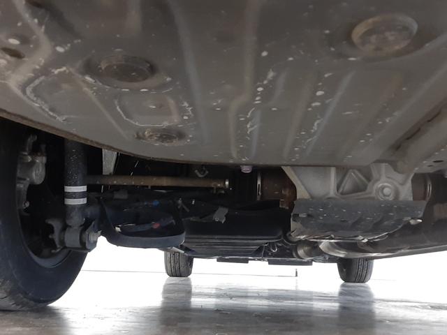 ヴォクシー Ｘ　４ＷＤ　後期型　クルーズコントロール　電動スライドドア　ナビ　バックカメラ　リヤオートエアコン　クリアランスソナー　ＬＥＤヘッドライト　衝突軽減ブレーキ　オートマチックハイビーム　Ｂｌｕｅｔｏｏｔｈ（45枚目）