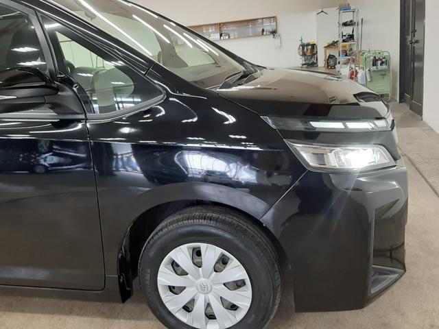 ヴォクシー Ｘ　４ＷＤ　後期型　クルーズコントロール　電動スライドドア　ナビ　バックカメラ　リヤオートエアコン　クリアランスソナー　ＬＥＤヘッドライト　衝突軽減ブレーキ　オートマチックハイビーム　Ｂｌｕｅｔｏｏｔｈ（56枚目）